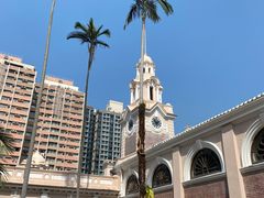 -香港大学