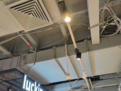 -家乐福(古北店)