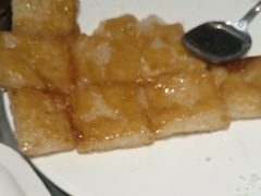 -黄泥岗·地道湖北菜(奥特莱斯店)