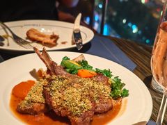 -福楼毕斯罗F Bistronome(国贸商城约会地标景观店)
