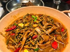 -阿财老铺·老蚌埠龙虾城(华夏总店)