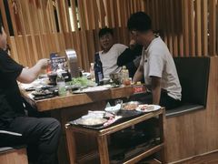 -金刚山黑牛炭火自助烤肉(西大望路店)