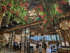 -宝燕海货工场(长江国际店)