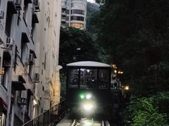 -山顶缆车