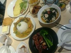 -来龙里 精致 东南亚餐室(万象城店)