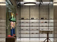 -the WAREHOUSE optic(三里屯分店)