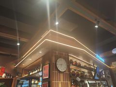 -巴卤社老火锅(财富店)