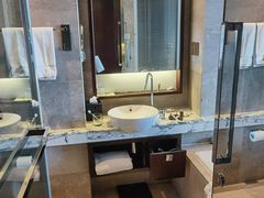 -上海龙之梦万丽酒店