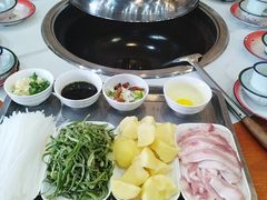-70後铁锅炖(坡博总店)