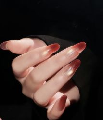 -桃色美甲沙龙
