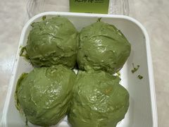 -鲍师傅糕点(江苏路店)