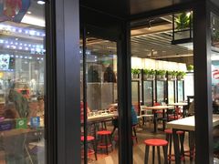 门面-肯德基(大港大润发店)