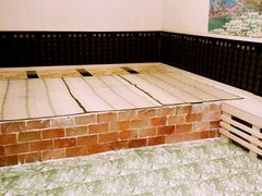 -爱乐国际温泉水疗会