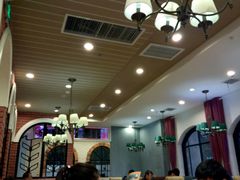-闫府私房菜(经四路万达店)