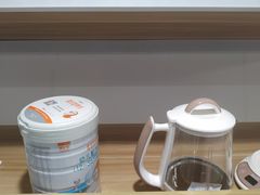 -爱月宝月嫂育儿嫂母婴