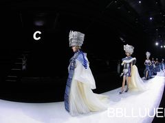 -欢乐海岸椰林沙滩-2025湾区超级灯会