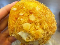 椰子肉松小贝-纯坊佳哥手作(江汉路店)