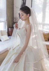 -LANYI COUTURE高级婚纱礼服改衣店