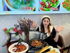 -梁姐啤酒鱼(兴坪古镇店)
