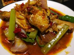 香辣耗儿鱼-酒肉行·虎子盐筋烤肉(大寨路店)
