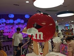-m豆巧克力世界(上海世茂广场店)