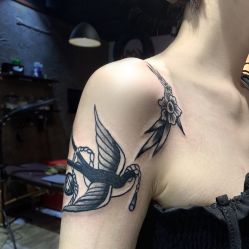 -INK STORY专业刺青·穿孔·洗纹身