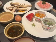 -牛YO寿喜烧·铁板烧和牛火锅自助(市府恒隆店)