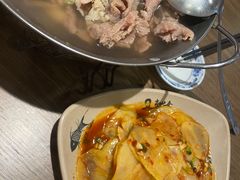 -肖四女乐山跷脚牛肉(滨江天街店)