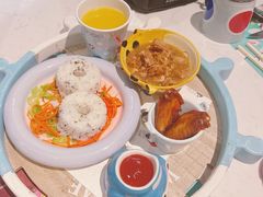 -水桶王国主题餐厅·聚会·生日派对·亲子活动·家庭套餐(亚龙湾希尔顿店)