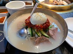-嘿嘟嘟·肋条烧肉放题(爱融荟城店)