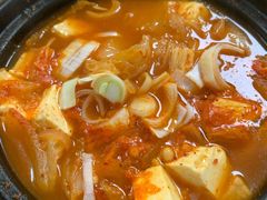 辣白菜豆腐汤-屋里家延边朝鲜族冷面(南园店)
