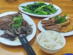 -乌文新澄海卤鹅店