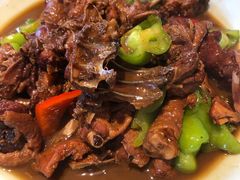 莱芜祁山炒柴鸡-阳光家常菜(泉城路店)