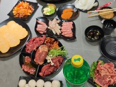 -啊美丽炭火烤肉(滑翔一店)