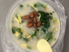 顺德鱼茸粥-燊意布拉肠云吞面(中山四路店)