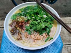 -文山荷鲜居(翠湖店)
