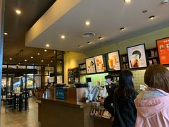 -星巴克臻选(成都环球乐天店)