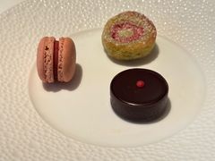 -Le Bernardin