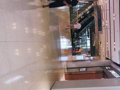 -百盛(莘庄店)