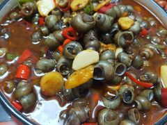 -六州府地锅鸡·农家菜·龙虾(未来科技城店)