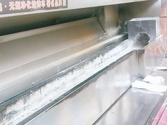 -维吾尔餐厅(宜山路店)