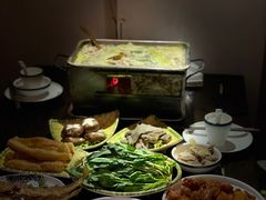 -聚汇三少·龙虾·中餐厅(莫邪路新天地店)