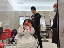 -TONI&GUY