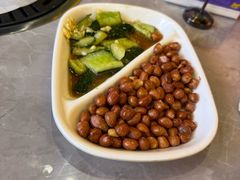 -沪上名羊天下•烤羊腿•东北烧烤•小龙虾(浦东直营总店)
