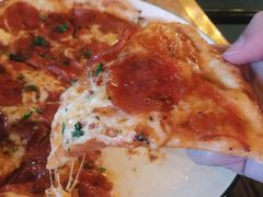 芝士辣肠披萨-PIZZA BIANCA(民园店)