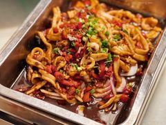 干锅酸辣鱿鱼-味上湘菜馆(岳麓山店)