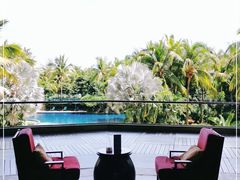 -三亚湾海居铂尔曼度假酒店