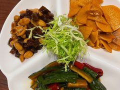 -今鲜源大酒店·中华餐饮名店(新湛路店)