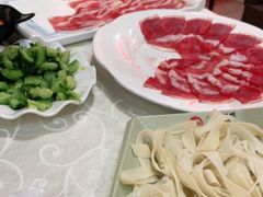 -羊家胡同·龙虾烧烤火锅(龙汇路店)
