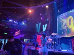 -vimi便利店酒吧